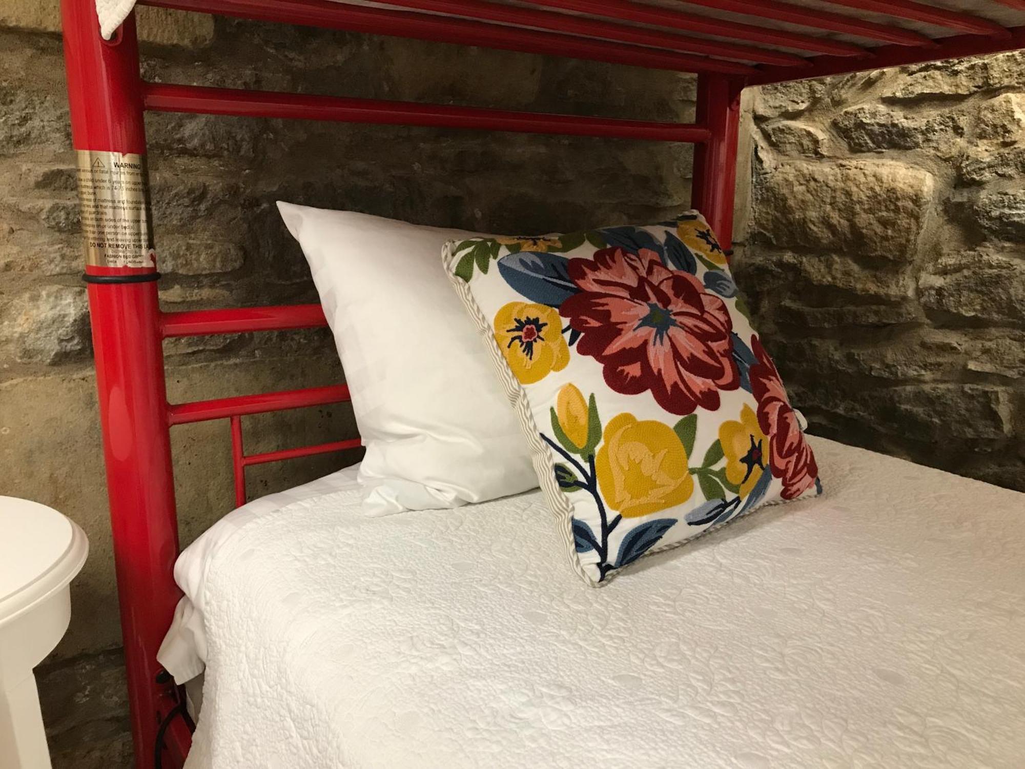 The Nauvoo Grand Bed & Breakfast Room photo